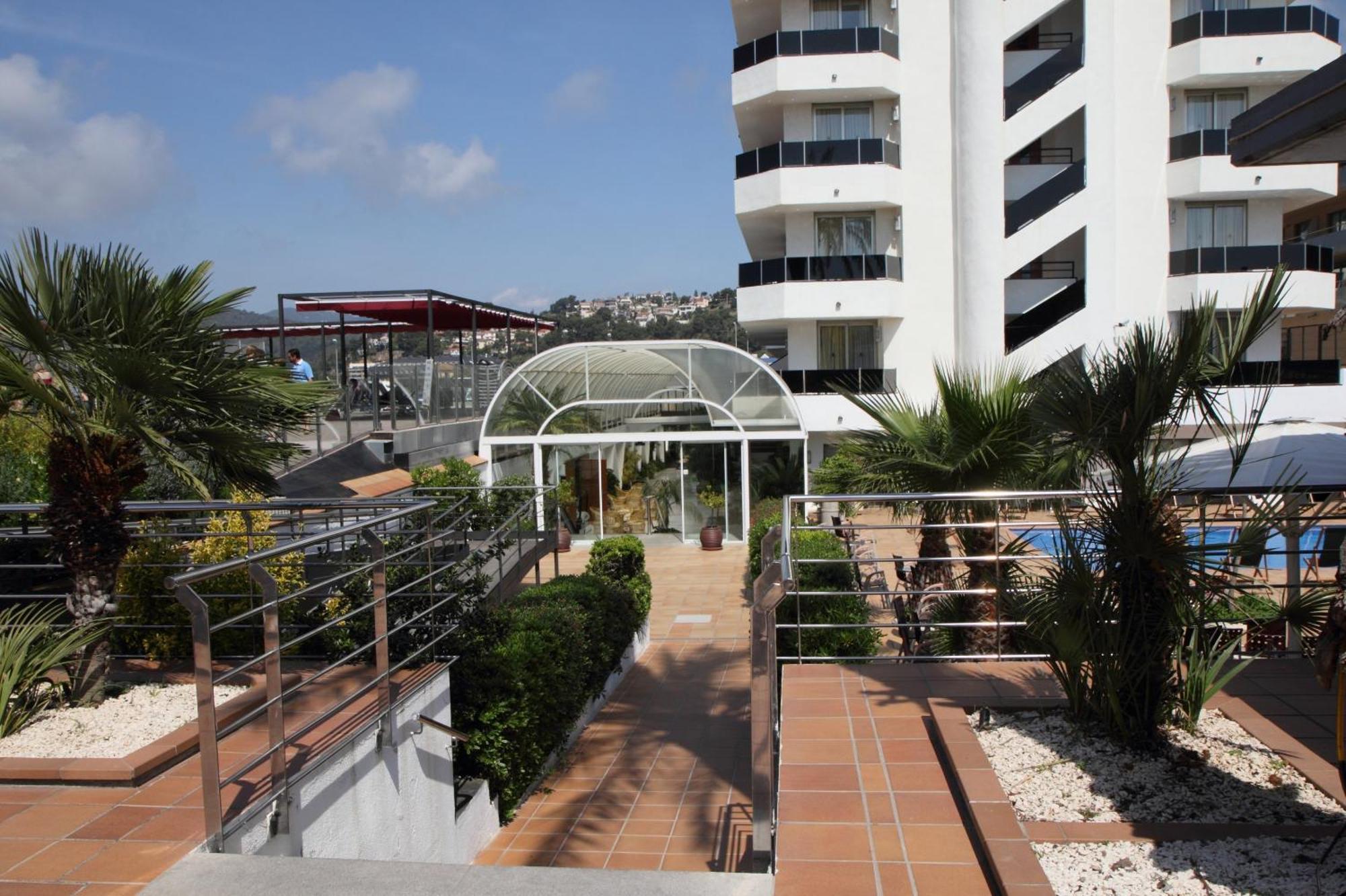 Don Angel - Adults Recommended Hotel Santa Susanna Esterno foto